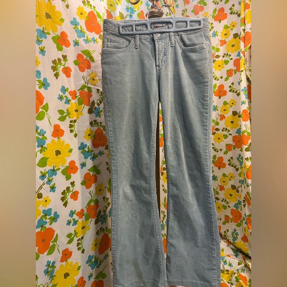 Beautiful corduroy flared jeans